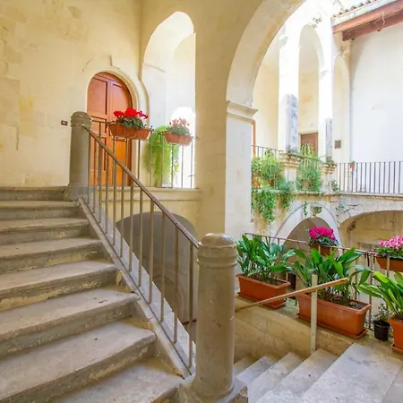 Palazzo Sanseverino 레체