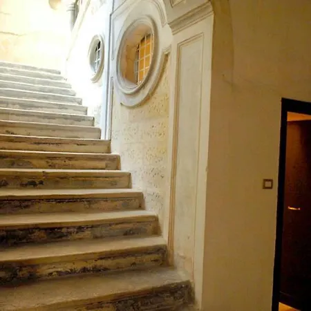 Palazzo Sanseverino B&B 2*