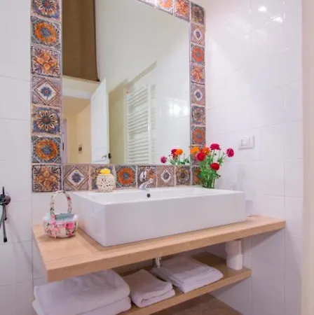 Palazzo Sanseverino Bed & Breakfast 2*